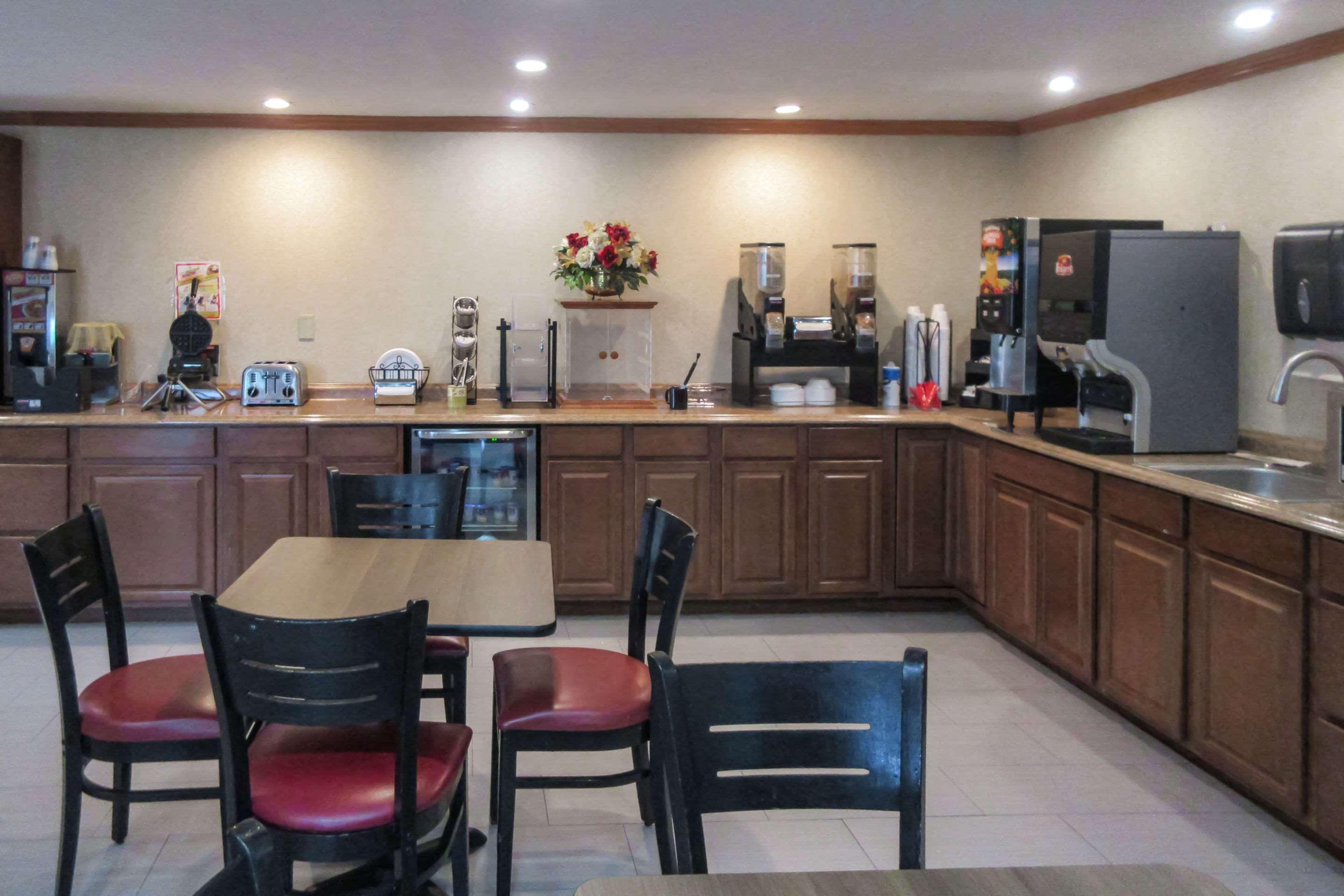 Days-Inn By Wyndham Liverpool-Syracuse Eksteriør bilde