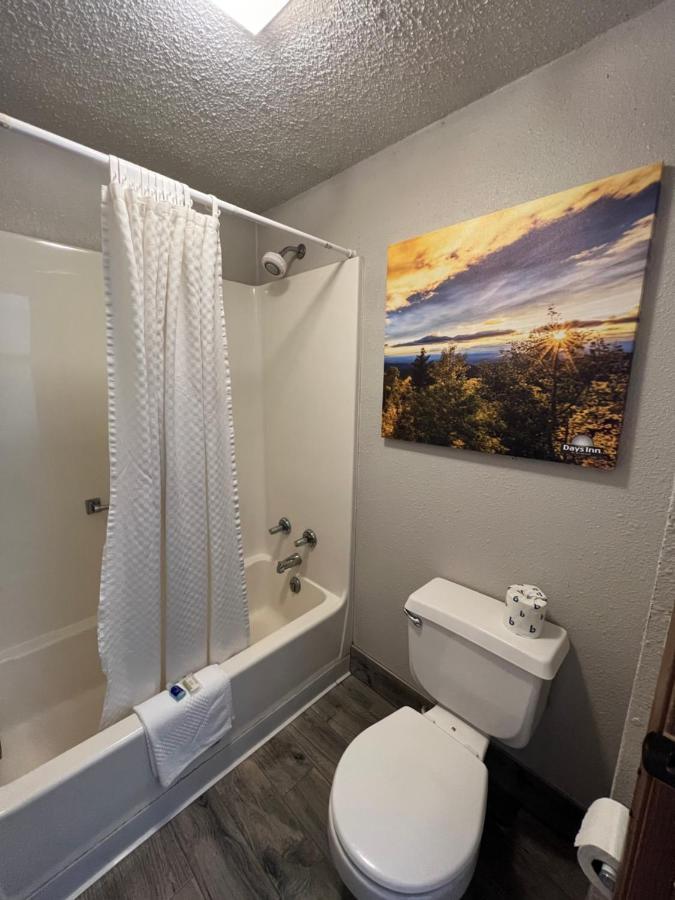 Days-Inn By Wyndham Liverpool-Syracuse Eksteriør bilde