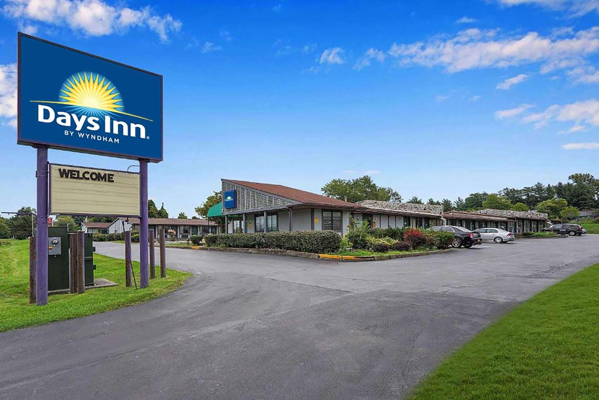 Days-Inn By Wyndham Liverpool-Syracuse Eksteriør bilde